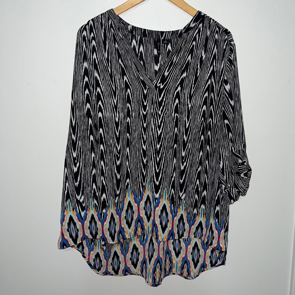 New Directions Sz 2X Beautiful Colorful 3/4 Sleeve Blouse Black White